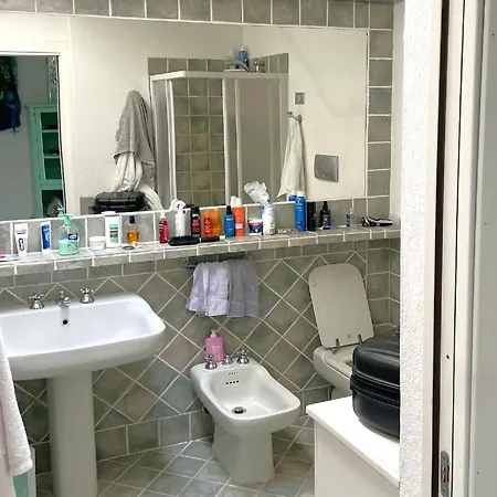 In With Private Terrace Όλμπια