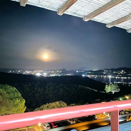아파트 In With Private Terrace